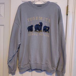 Brandy Melville Yosemite Sierra Nevada Crewneck